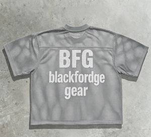 T-shirt en jersey mesh surdimensionné pour homme BlackForgeGear, 240g, manches courtes, col rond, respirant, streetwear, logo imprimé numérique au dos - Product Image 1