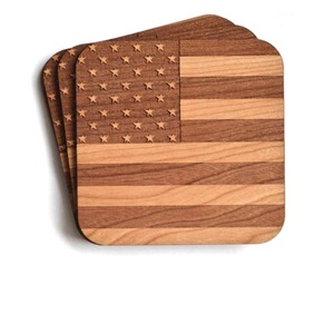 Sous-verres en résine de style luxueux, design artisanal, pour la cuisine, articles de restauration, sous-verres en forme personnalisée, lot de 4 - Product Image 1