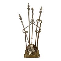 Ensembles d'outils d'incendie en laiton de style antique avec des surfaces polies et des lignes classiques conçues pour les cheminées intérieures victoriennes