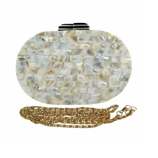 เช่นเดียวกับภาพ