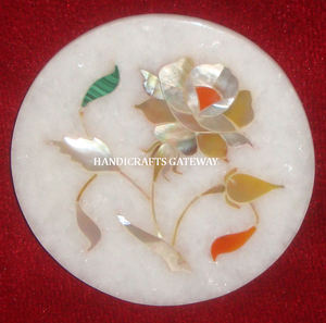 Ensemble de sous-verres en marbre blanc fait main, magnifiquement incrustés, très demandés, à utiliser sur les verres, pour la maison, la cuisine et les restaurants. - Product Image 4