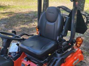 Kubota BX Series 2380รถแทรกเตอร์ล้อขนาดกะทัดรัดใช้สำหรับทุกสภาพภูมิประเทศ4WD ดีเซลที่เชื่อถือได้แบริ่งมอเตอร์เกียร์รวมปั๊มมอเตอร์ - Product Image 6
