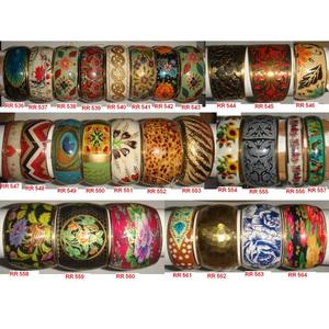 Bracelets en résine de style religieux de qualité supérieure BS INTERNATIONAL, en stock, forme de boule, plusieurs couleurs, pour femmes, pour mariage, culturels - Product Image 2