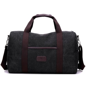 Designer de grande capacité Logo personnalisé Femmes Week-end de nuit Gym sport Sac polochon Sac de voyage étanche Sac de sport Gym - Product Image 4