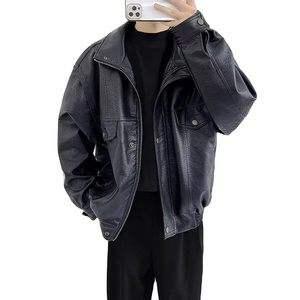 Veste en cuir PU décontractée pour hommes Style motard américain Design ample et résistant avec tissu en toile en peau de mouton - Product Image 1