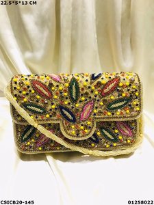 Bolso de noche de diseñador étnico hecho a mano para mujer - Product Image 5