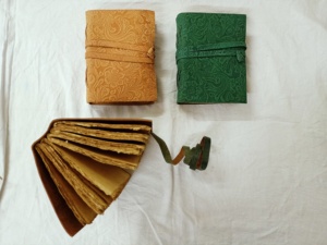 วารสารหนังเก่าพิมพ์ลายดอกกุหลาบกระดาษแฮนด์เมดโบราณขนาด A6ฝาปิด PP สำหรับเป็นของขวัญ-ไดอารี่ดูเก่าโบราณ - Product Image 6