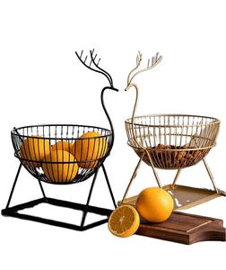 Cuencos de mimbre decorativos más vendidos Diseño de forma de ciervo Cuenco de fruta dorado y negro Boda usado - Product Image 1