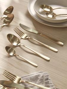 Ensemble de couverts en métal destiné aux foyers de luxe, créant des moments de repas mémorables avec une finesse artisanale raffinée. - Product Image 4