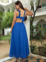 Robe longue classique bleue à volants et découpes à la taille, nouvelle collection 2026, robe une pièce pour femme, disponible en gros, grandes tailles