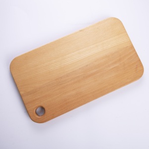 Grande planche à découper rectangulaire en bois de hêtre 40x23cm - Plateau de service et de découpe en bois massif naturel - Ustensiles de cuisine écologiques - Product Image 3