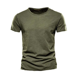 Vêtements et accessoires>> Vêtements pour hommes>> T-shirts pour hommes - Product Image 2