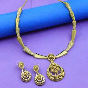 Venta al por mayor 14K 18K 24K Micro Gold Filled AD Stone Forming Collares, AD Stone Collares de moda, Conjunto de joyería de diseño tradicional. - Product Image 1