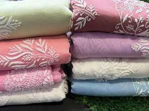 Saree en soie pure Maheshwari de haute qualité avec chemisier traditionnel fantaisie Lucknowi Chikan Work sans rides et toutes saisons Party Wear - Product Image 4