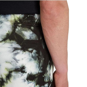 Short décontracté pour homme Tissu polyester spandex respirant à séchage rapide Cordon de serrage Taille Poche latérale Motif solide brodé - Product Image 4