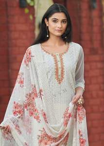 Ropa informal Georgette con Shiffli Work Kurti Pant y Dupatta, fabricante y proveedor de la India al precio más bajo - Product Image 4