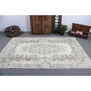 Alfombra Vintage de 5.2x8.2 pies, Alfombra Turca Grande, Alfombra de Lana con Diseño Floral Blanco y Marrón - Product Image 3