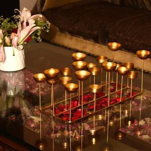 Ensemble de 21 pièces de support de lumière en T or mat fait à la main rustique vintage religieux marocain avec bois de verre décoratif et pot de bougie - Product Image 4