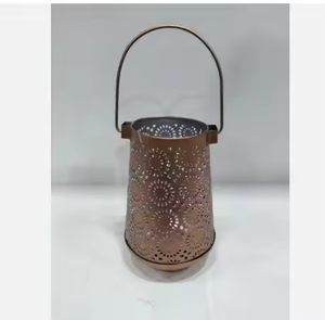 Lanterne décorative gravure faite à la main décoration de maison lanterne à bougie en métal en fer pour la maison par décor impex - Product Image 5