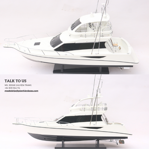 TOYOTAA PONAM 35 Bateaux miniatures artisanaux modernes Conception de yacht moderne en bois avec technique peinte - Product Image 1