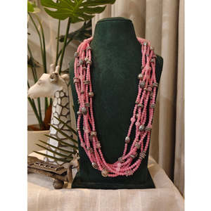 Collar de Estilo Bohemio Tribal Tales con Múltiples Hilos, Cadena de Acero Inoxidable Dorado con Patrón de Bolas y Números, Ideal para Fiestas y Regalos - Product Image 1