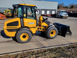 ACHETEZ UN TRACTEUR À ROUES JC 409 NEUF 2023, MOTEUR ET BOÎTE DE VITESSES 70 CV À VENDRE - Product Image 3