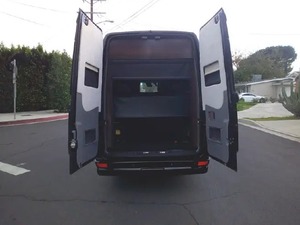 Camping-car classe B NEATLY WT USED 2016 A-i-r s-t-r-e-a-m Interstate 3500 Lounge - Product Image 4