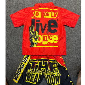 เซ็ตเสื้อยืดแขนสั้นและกางเกงขาสั้นสำหรับผู้ชายชุดเล่นกีฬาแขนสั้นออกแบบโลโก้ได้ตามต้องการฤดูร้อน - Product Image 4