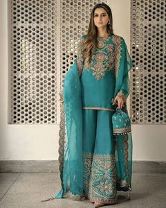 Robe de soirée à la mode avec broderie de KURTA et de DABKA lourd, tenue de fête = 2023 - Product Image 1