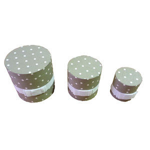 Caja de Regalo Rígida de Algodón Mate con Diseño de Puntos para Bebidas Energéticas - Product Image 1