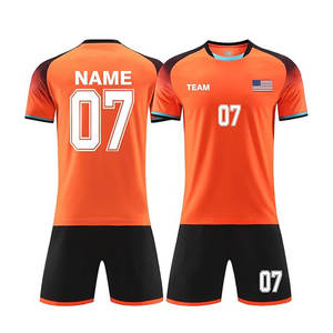 Uniforme de fútbol para niños al por mayor, Jersey transpirable y conjunto de pantalones cortos diseñados para la comodidad y el rendimiento atlético - Product Image 5