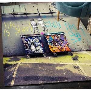 Tapis en chenille Banksy 'Life is Short' - Tapis antidérapant Street Art - Product Image 1