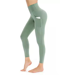 Pantalones de gimnasio y yoga de alta calidad para mujer, precio barato, venta al por mayor, mallas ajustadas en diferentes colores para correr - Product Image 5