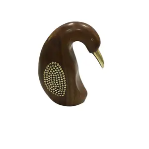 Trendy Wholesale Factory Direct Selling Wooden With Brass Metal Combination Decorative Duck Figure For Home and Office Table