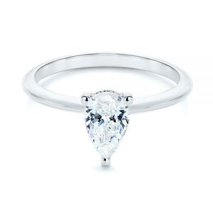 Vente en gros de bague de fiançailles solitaire en or massif antique Moissanite taillée en poire certifiée GRA, bague d'anniversaire à pierre unique - Product Image 3