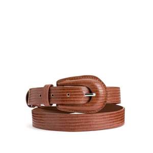 Handcrafted <b>black</b> leather <b>belt</b> with durable buckle and traditional texture designed for daily work wear and style - Product Image 4