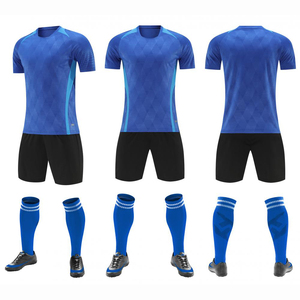 Camiseta de fútbol, pantalones cortos, sublimación personalizada, secado rápido, transpirable, poliéster, uniforme de fútbol, conjunto de fútbol transpirable - Product Image 1