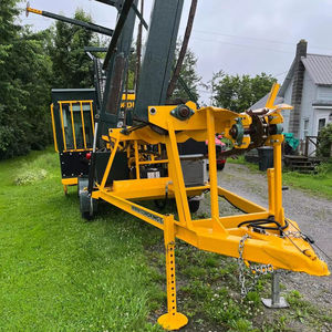 Livraison gratuite, processeur de bois king à vendre, 20, 30, 56 ch, diesel hydraulique, plateau tournant, convoyeur de 16 pieds, cabine avec chauffage, 513 heures - Product Image 1