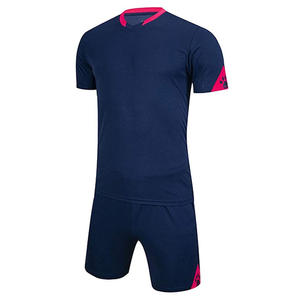 Uniformes de fútbol de nuevo estilo 2025, precio barato, ropa de fútbol, conjunto de equipo de impresión por sublimación para hombres, uniforme de fútbol - Product Image 3