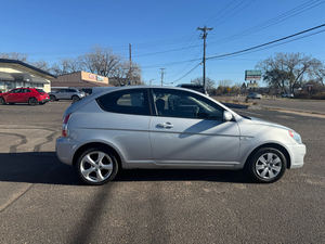 Gran Oferta: Hyundai Accent SE 2010 Usado, Hatchback de 2 Puertas, Tracción Delantera, Listo para Enviar - Product Image 4