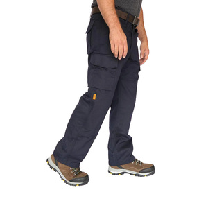 Pantalon de travail Cargo pour hommes sur mesure avec impression de logo pantalon durable à plusieurs poches pour la construction, vêtements d'extérieur et industriels - Product Image 4
