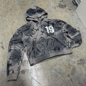 Vente en gros de sweats à capuche pour hommes surdimensionnés, en tissu éponge 100% coton, de haute qualité, personnalisables, streetwear d'hiver, effet délavé - Product Image 2