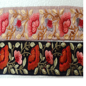 ชุดเดรสงานแต่งงานผ้าปักลายด้วยเครื่องจักรและเชือกผูกรองเท้าออกแบบได้หลากหลายและมีให้เลือกสองสี - Product Image 5