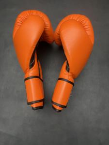 นวมต่อยแบบมืออาชีพสำหรับผู้ใหญ่เหมาะสำหรับคิกบ็อกซิ่งมวยไทยและการฝึกชกมวย - Product Image 4