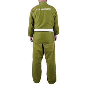 Ensembles d'uniformes d'arts martiaux de karaté unisexe léger au meilleur prix avec tissu extensible respirant à séchage rapide et logos personnalisés - Product Image 3