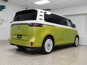 รถยนต์โฟล์คสวาเกน ID.Buzz รุ่นปี 2025 สีเหลืองสะอาด รุ่น 1st Edition ระบบขับเคลื่อน 4Motion เครื่องยนต์ไฟฟ้า พวงมาลัยซ้าย เบาะนั่งแบบปรับอุณหภูมิ ระบบนำทาง - Product Image 2