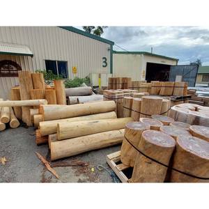 Bûches rondes de qualité supérieure en bois robuste, parfaites pour l'empilage et l'utilisation en extérieur - Product Image 6