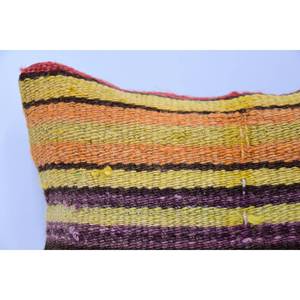 Coussin en laine multicolore Kantha Patchwork Coussin décoratif 12x12 pouces Tissé avec motif vintage - Product Image 2