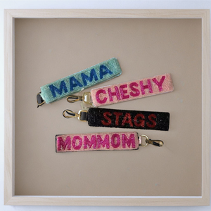 Nuevo llavero de cuentas de semillas hecho a mano llavero carta llavero personalizado accesorio lindo lujo hermoso último - Product Image 5