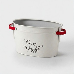 Renne Trail Pot de Noël en métal parfait pour l'hiver Arbres en pot Style de porche et affichages de fête en plein air toute la saison - Product Image 2